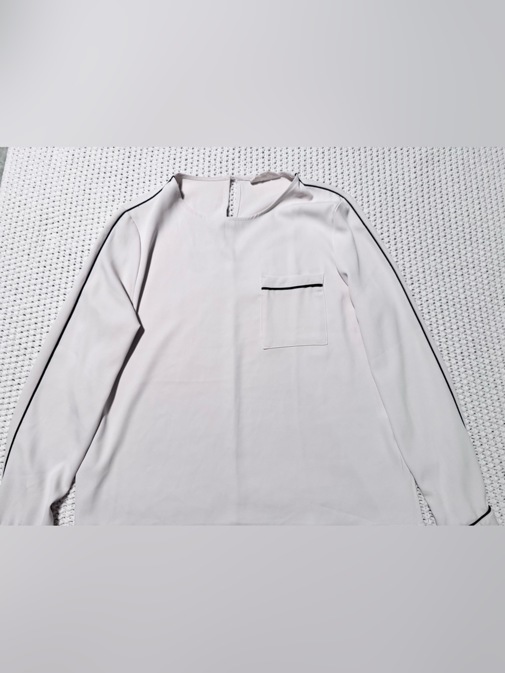 MELLODAY White Long Sleeve Blouse with Black Piping